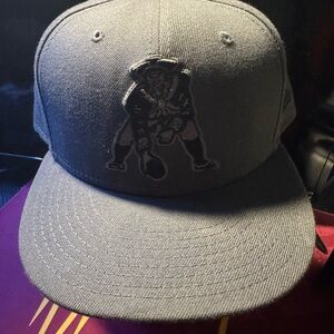 New Era 59Fifty New England Patriots Fitted Hat Grayscale Old Logo Size 7 3/4